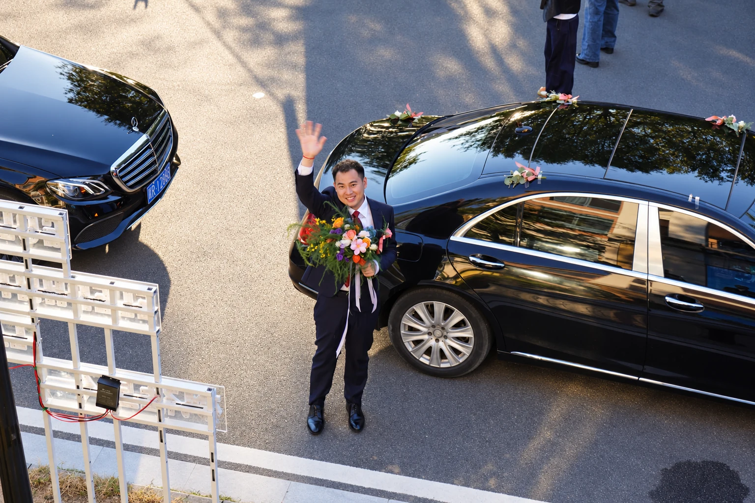 楼下，已经抵达 · An arrival downstairs